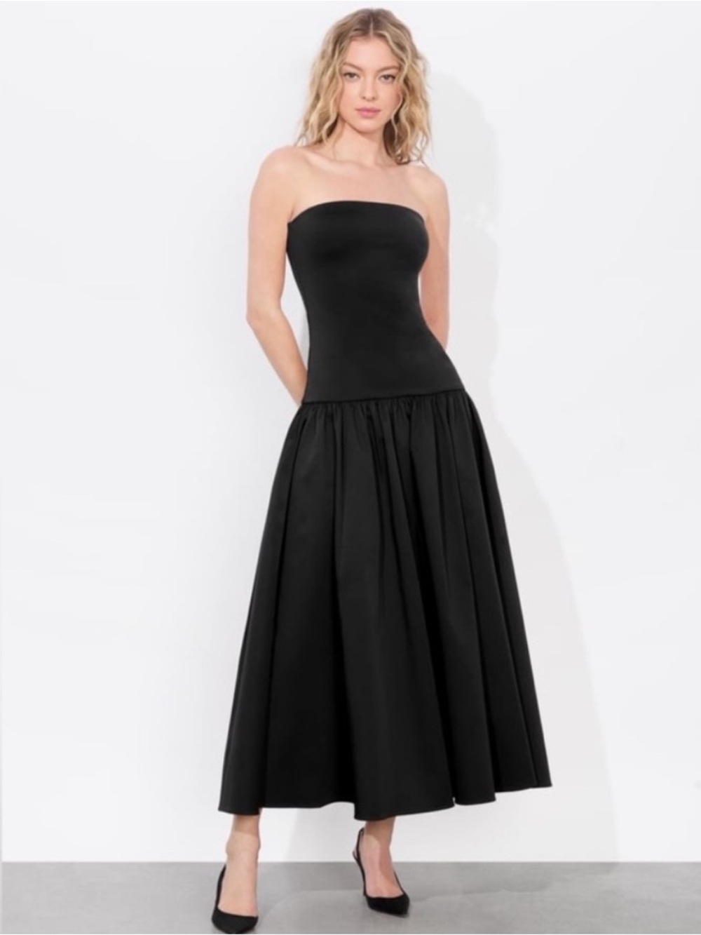 NWT Alice + Olivia oriana strapless drop waist midi dress